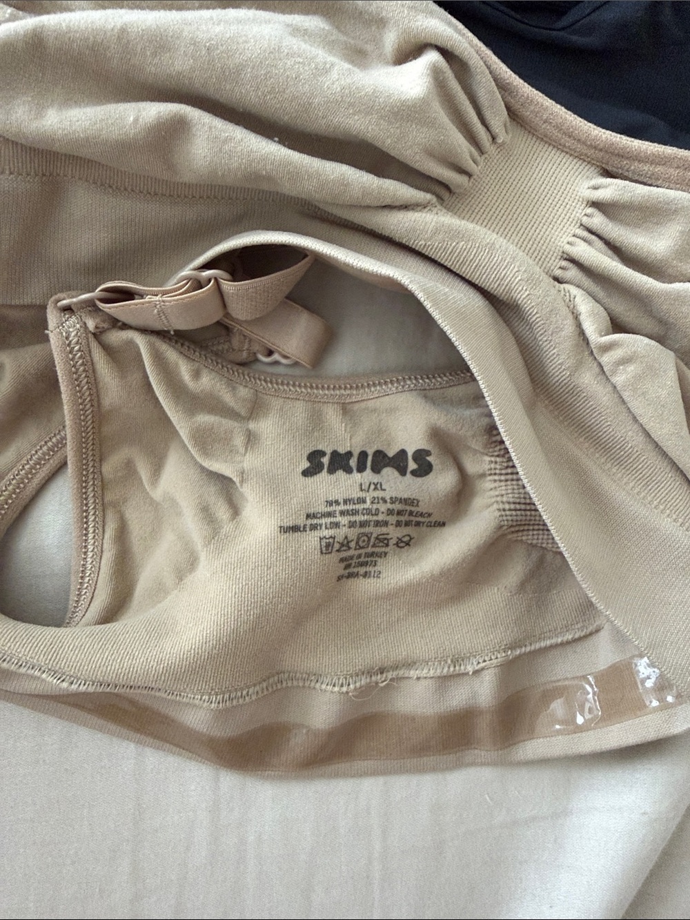 SKIMS bralettes bundle - Picture 3 of 4